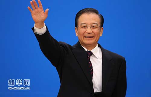 温总理对网民说:我们确实需要一些仰望星空的人.